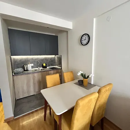 Enigma Apartman *